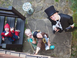 Квесты и спектакли