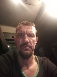 Караоке в свободное от работы время 