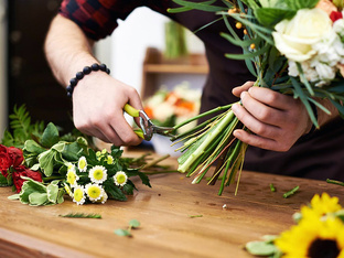 Уход за цветами