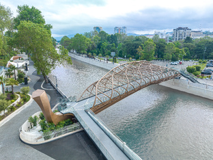 МОСТ "ВОЛШЕБНЫЙ ЛИСТ"