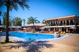 Базы отдыха и бассейны в Узбекистане