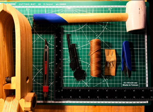 Инструменты для работы с кожей