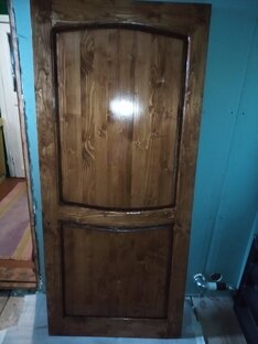 Изготовление двери из массива дерева, которая будет долго радовать.