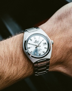 Стальные часы Casio Edifice