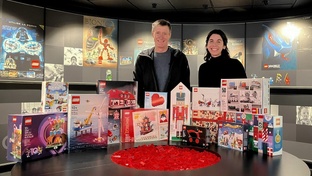 Рождественские подарки сотрудникам LEGO