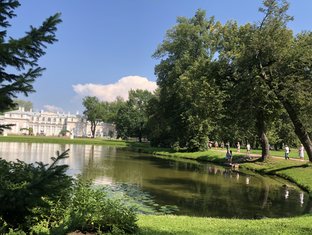 Дворцы и Парки: Ораниенбаум. Китайский дворец