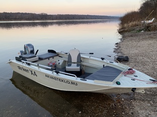 Новая лодка полипропилен