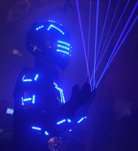 ШОУ СВЕТОВОГО РОБОТА