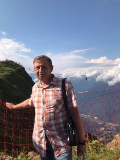 Александр Кожухов