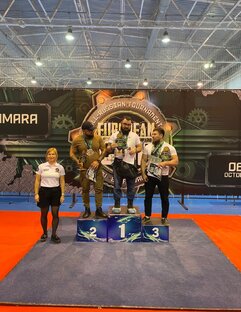 Техника выполнения упражнений в тренажёрном зале