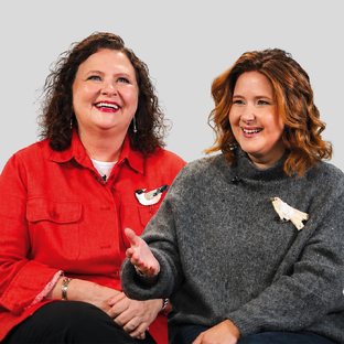 Как Анна и Елена создают театр