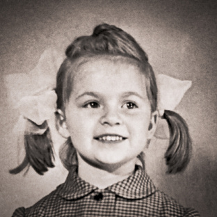 Два голубых банта