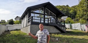 Каркасный дом на винтовых сваях