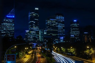 Вечер обещал множество сюрпризов, но не обещал быть томным.