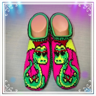 Символ 2025 года 🐍