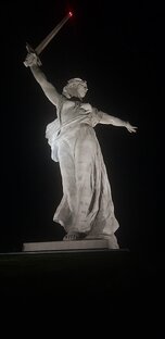 Волгоград ночью