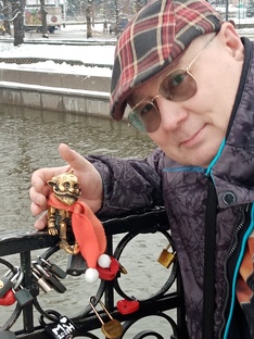 Кино, вино и домино.