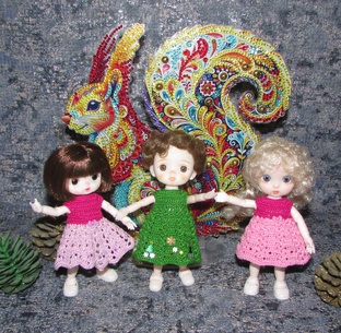 Вязаные наряды на шарнирных кукол 16 см (bjd 16 sm).