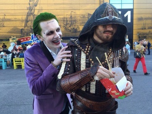 Мужики-косплееры