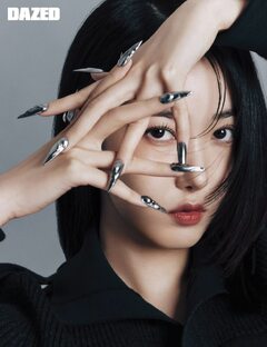 ✔️Факты, истории о знаменитостях.