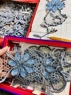 Вечернее серо-голубое платье. Ирландское кружево. 