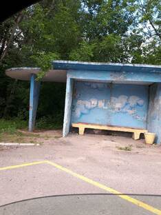 Остановка: место встреч и знакомств. 