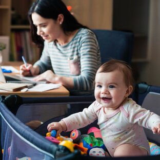 Мама и работа