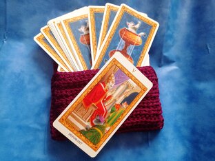 Гадалка с юмором