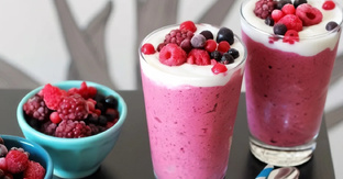 "Домашние Напитки: Простые Рецепты Смузи, Лимонадов и Молочных Коктейлей"