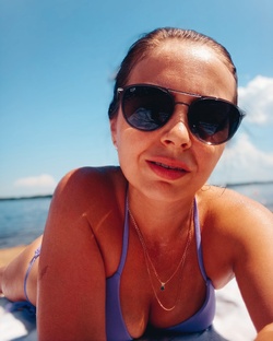 Samara 🌞🌴🏄🎇 