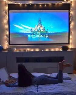 Фильмы и сериалы