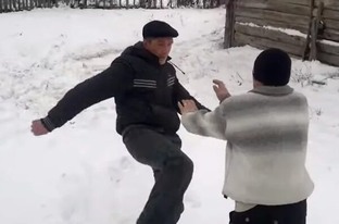 Аморальная пьянь и смертники.