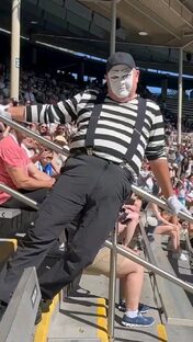 Tom mim
