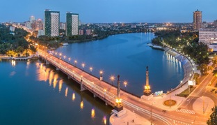 ПРОГУЛКИ ПО ДОНЕЦКУ