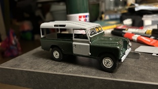 Land Rover 109