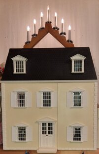 Кукольный домик