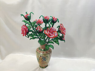 Цветы из бисера. Мастер класс!