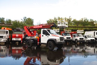 Автогидроподъёмники RED MACHINE