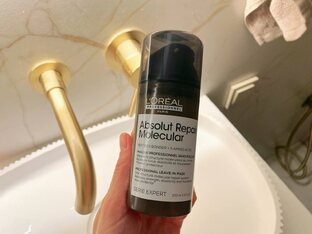 УХОД ЗА ВОЛОСАМИ