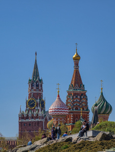 Шагая по Москве 