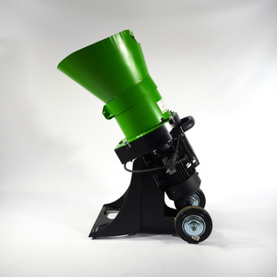 Садовый измельчитель травы «Жнец» ИТ300 и ИТВ300 (для веток)