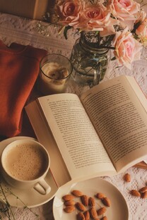 Книги, кино и театры👀