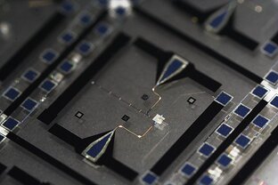 (PDF) Technology Fusion researchgate.net › publication/…