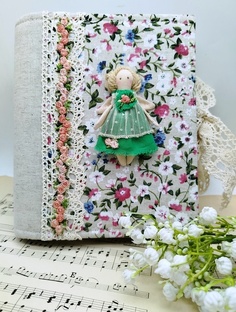 Творческий блокнот (джанкбук)