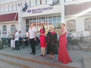 Вечер Вальсов на Советской в Бресте 🎷🎺👍
