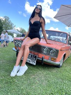Девушки и Персик 🍑 