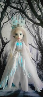 Зима. Кукла на выставку