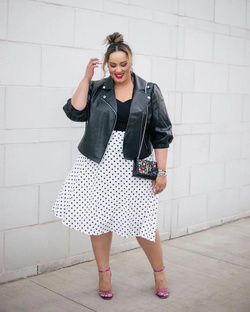 Мода плюс сайз 🌸