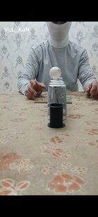 Наслаждайтесь,  попаст в ёмкость, поставит юутылку и. т. д