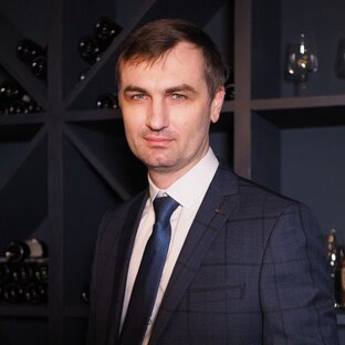 Статистика Дзен Никита Нарыжный / Донецкий Юрист ©